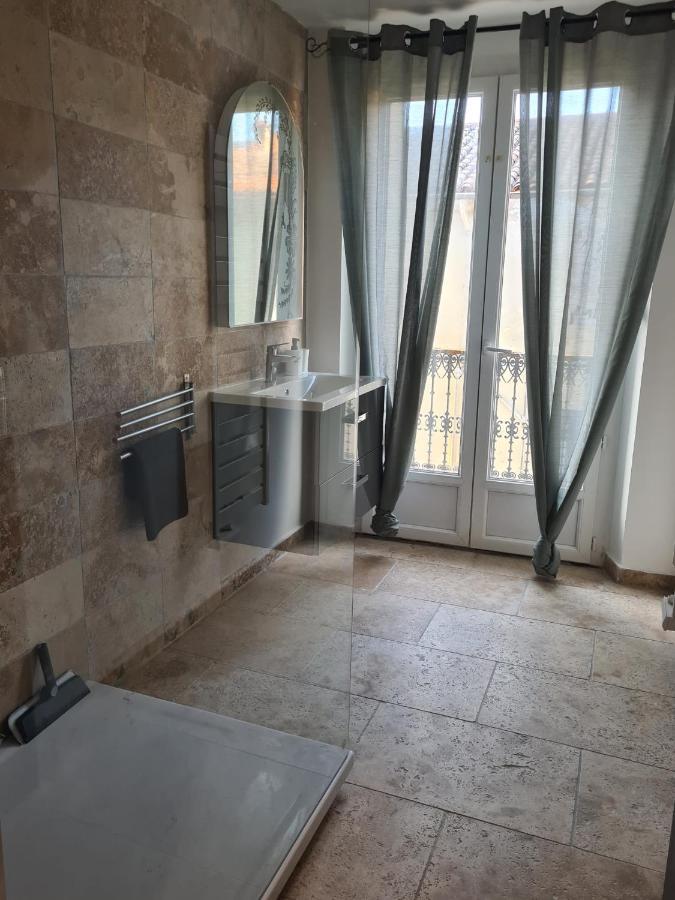 Magnifique appartement avec terrasse Besseges Extérieur photo
