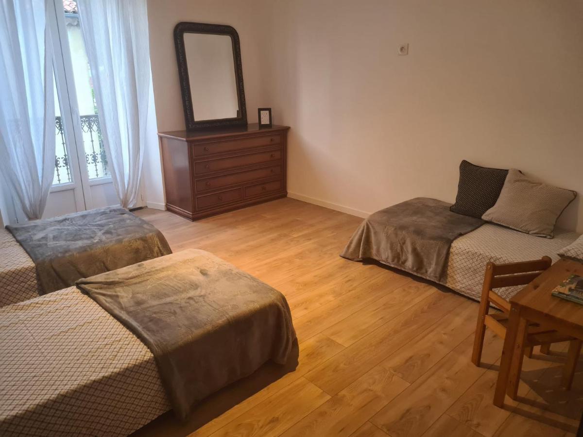 Magnifique appartement avec terrasse Besseges Extérieur photo